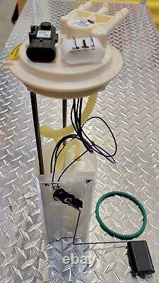 Delphi Fuel Pump Module FG0092 for GMC Chevrolet C2500 Suburban 1998-1999